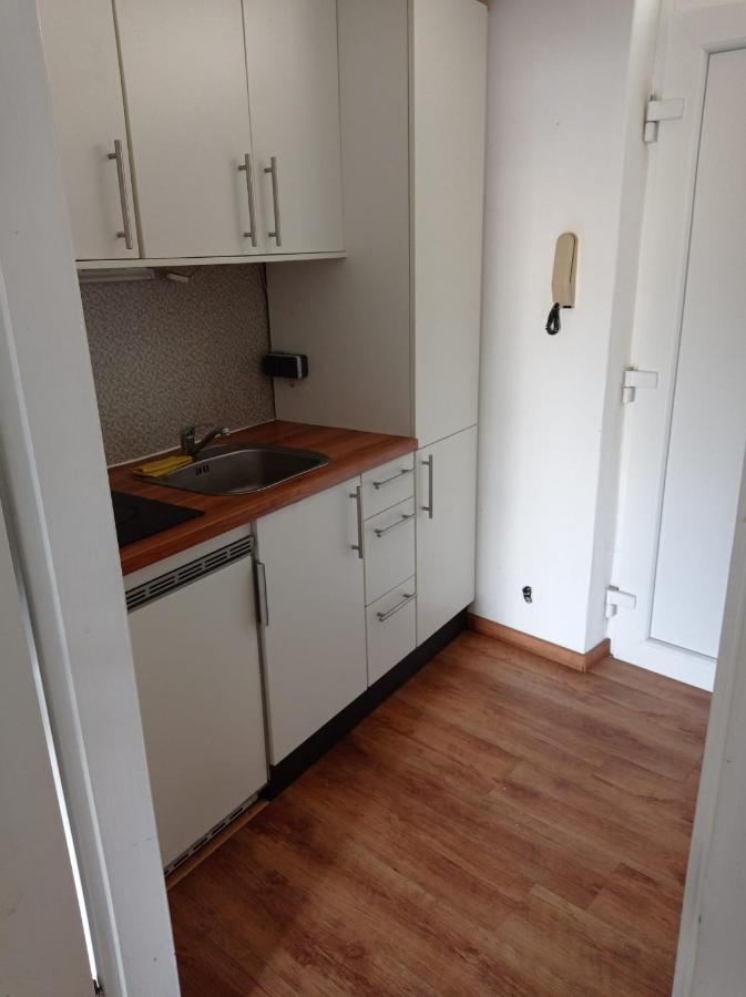 Ferienwohnung Mit Balkon In Krumpendorf Bagian luar foto